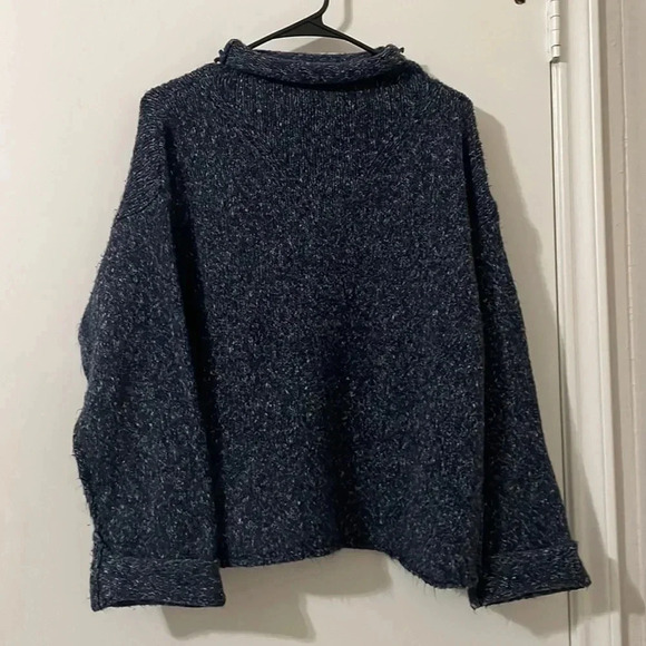 Chelsea & Theodore Sweater Size S - Picture 1 of 5
